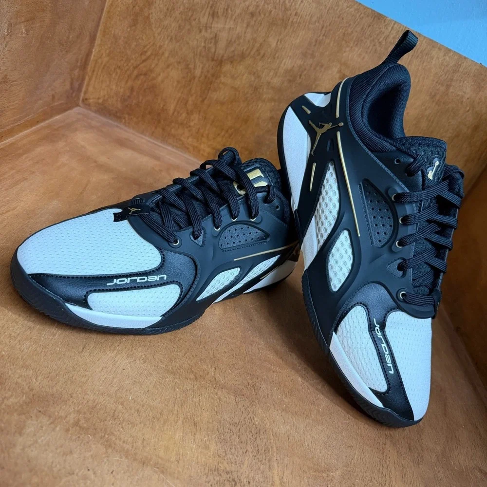 Jordan Heir Classic Basketball Shoes Mens 10 Black Sail Metallic Gold FQ3858-007
